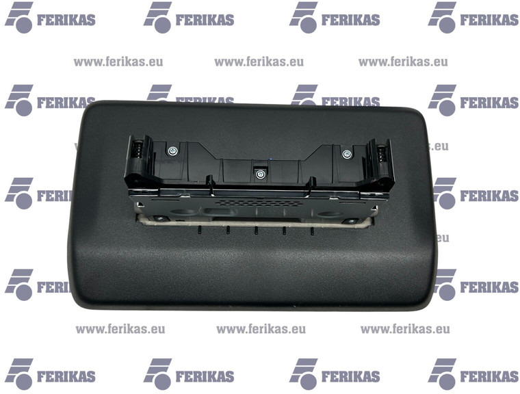 Mercedes-Benz multimedia, radio unit - Alkatrész: 3 kép. Mercedes-Benz multimedia, radio unit - Alkatrész: 3 kép.