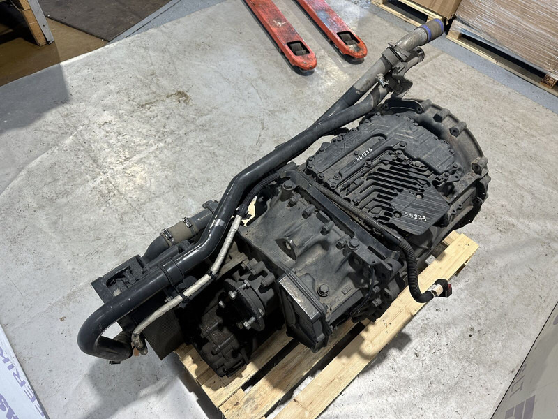 Iveco 12TX2011TO - Sebességváltó - Teherautó: 4 kép. Iveco 12TX2011TO - Sebességváltó - Teherautó: 4 kép.