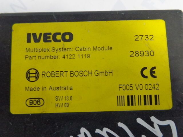 Iveco Multiplex System:Cabin Module ROBERT BOSCH GmbH - ECU - Teherautó: 3 kép. Iveco Multiplex System:Cabin Module ROBERT BOSCH GmbH - ECU - Teherautó: 3 kép.