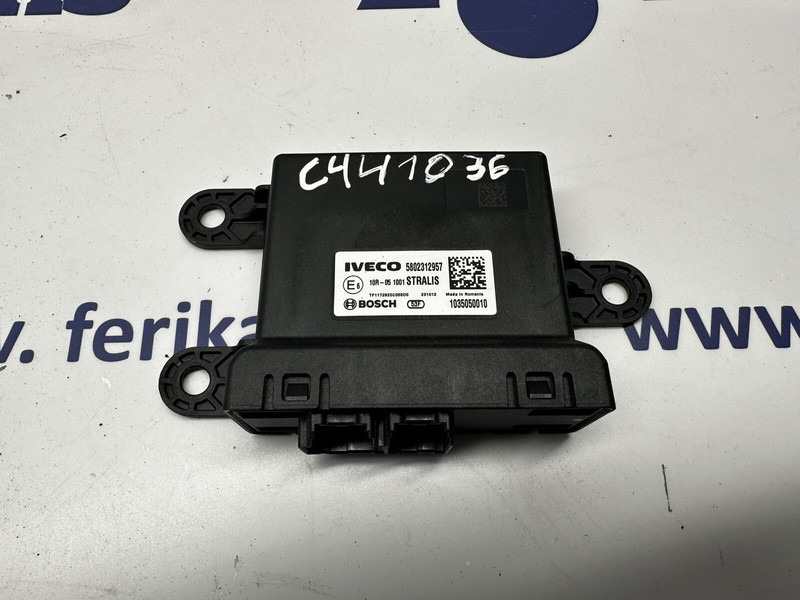Iveco S-Way - ECU - Teherautó: 1 kép. Iveco S-Way - ECU - Teherautó: 1 kép.