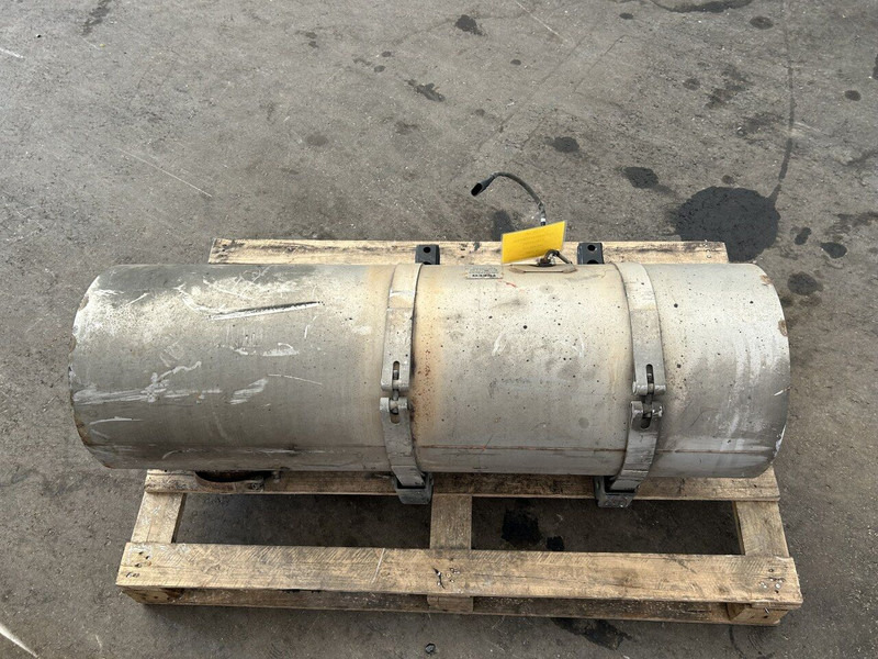 Iveco Stralis S-WAY LNG - Katalizátor - Teherautó: 4 kép. Iveco Stralis S-WAY LNG - Katalizátor - Teherautó: 4 kép.