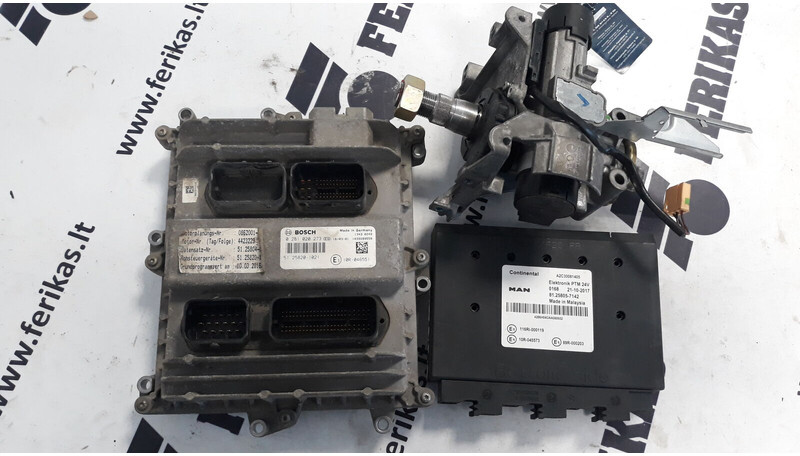 MAN D2676 - ECU - Teherautó: 1 kép. MAN D2676 - ECU - Teherautó: 1 kép.