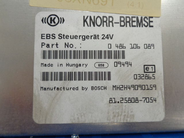 MAN EBS control unit - ECU - Teherautó: 3 kép. MAN EBS control unit - ECU - Teherautó: 3 kép.