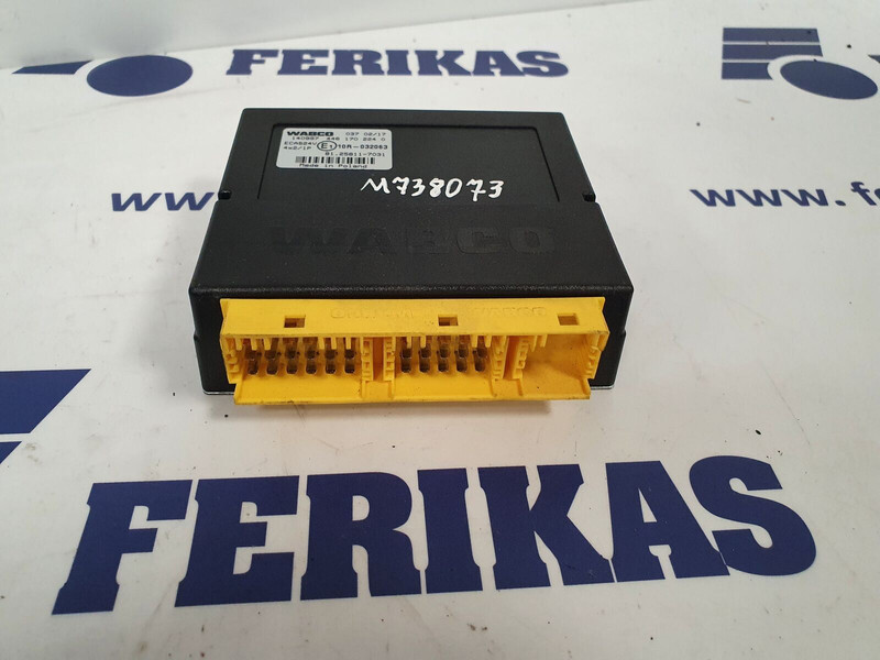 MAN ECAS control unit - ECU - Teherautó: 2 kép. MAN ECAS control unit - ECU - Teherautó: 2 kép.