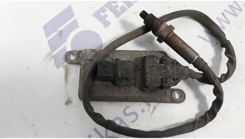 Mercedes-Benz Actros - Érzékelő - Teherautó: 3 kép. Mercedes-Benz Actros - Érzékelő - Teherautó: 3 kép.