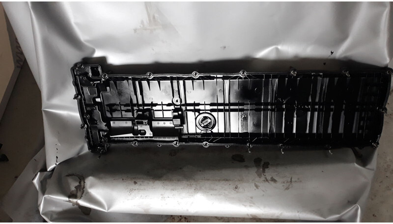 Mercedes-Benz Actros - Motor és alkatrészek - Teherautó: 3 kép. Mercedes-Benz Actros - Motor és alkatrészek - Teherautó: 3 kép.