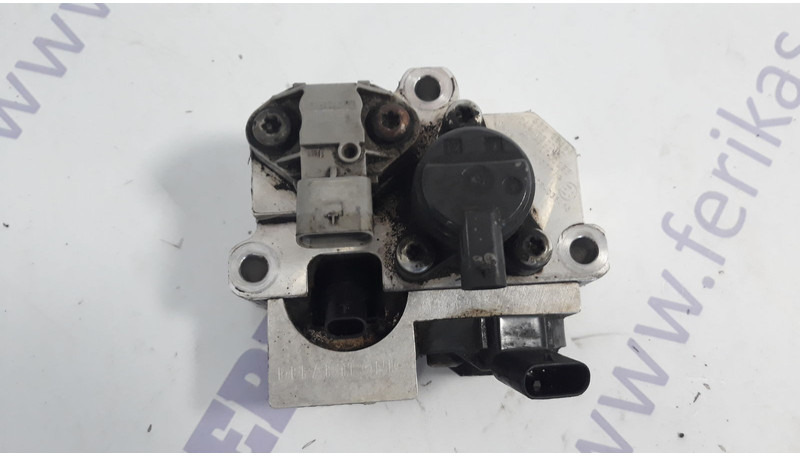 Mercedes-Benz Actros MP4 - Üzemanyag szivattyú - Teherautó: 1 kép. Mercedes-Benz Actros MP4 - Üzemanyag szivattyú - Teherautó: 1 kép.