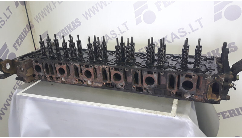 Mercedes-Benz Actros MP4 - Motorblokk - Teherautó: 1 kép. Mercedes-Benz Actros MP4 - Motorblokk - Teherautó: 1 kép.