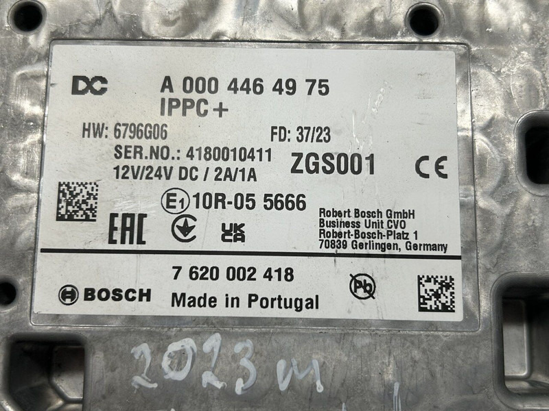 Mercedes-Benz IPPC+ - ECU - Teherautó: 4 kép. Mercedes-Benz IPPC+ - ECU - Teherautó: 4 kép.