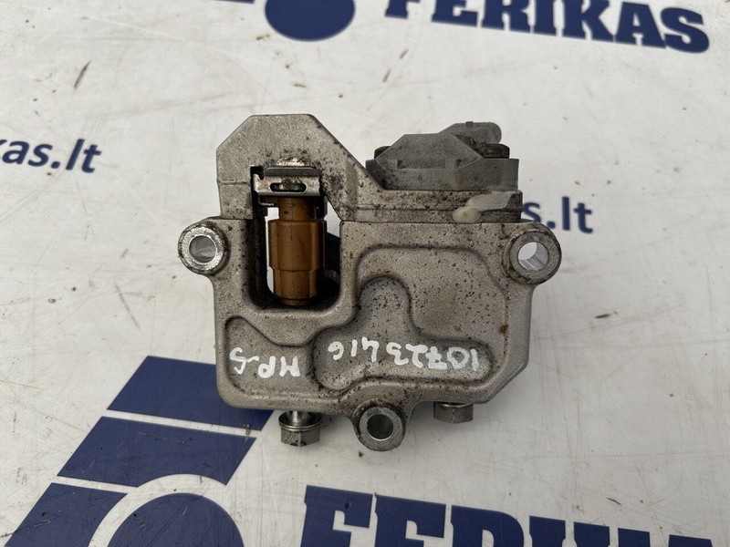 Mercedes-Benz fuel doser - Üzemanyag szivattyú - Teherautó: 2 kép. Mercedes-Benz fuel doser - Üzemanyag szivattyú - Teherautó: 2 kép.