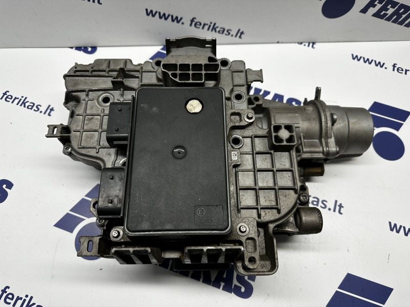 Mercedes-Benz transmission shifting cylinder - Sebességváltó kar - Teherautó: 2 kép. Mercedes-Benz transmission shifting cylinder - Sebességváltó kar - Teherautó: 2 kép.