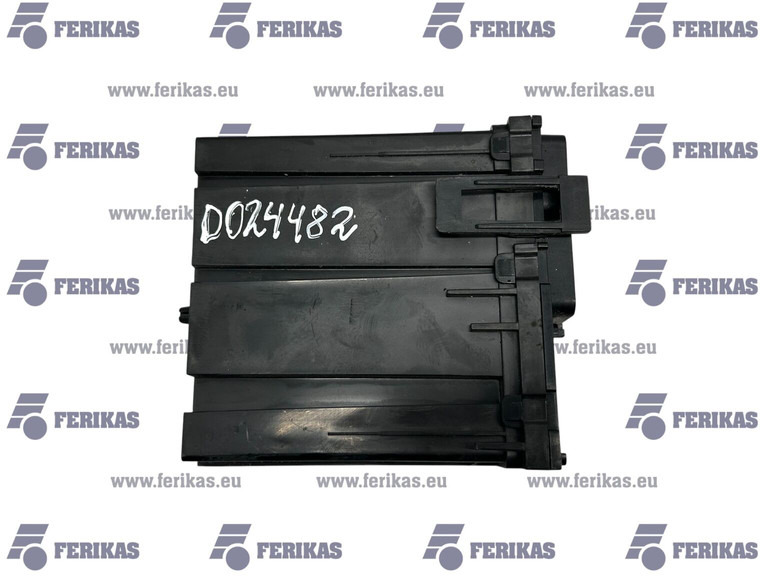 Renault CIOM - ECU - Teherautó: 2 kép. Renault CIOM - ECU - Teherautó: 2 kép.