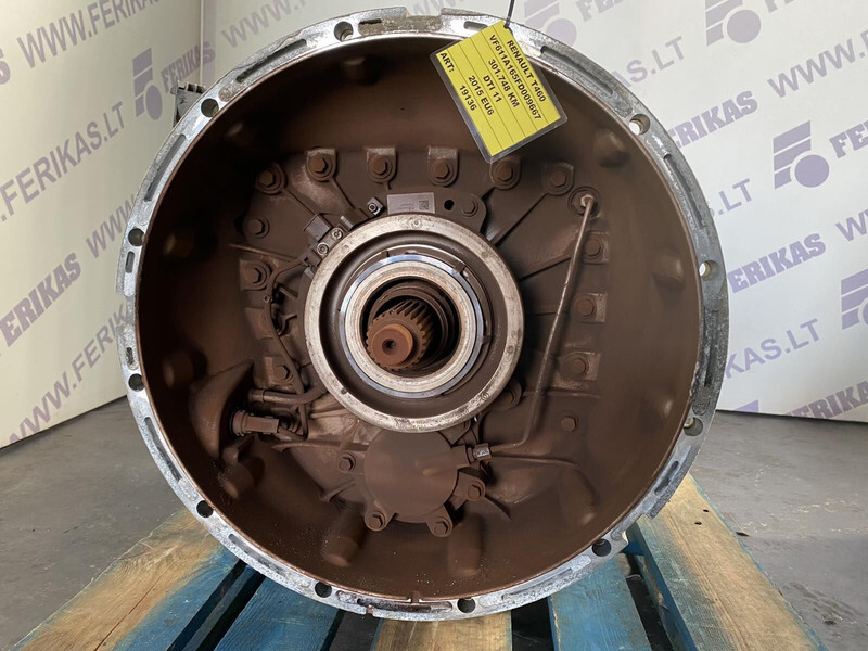 Renault T AT2412E gearbox with retarder - Sebességváltó - Teherautó: 1 kép. Renault T AT2412E gearbox with retarder - Sebességváltó - Teherautó: 1 kép.