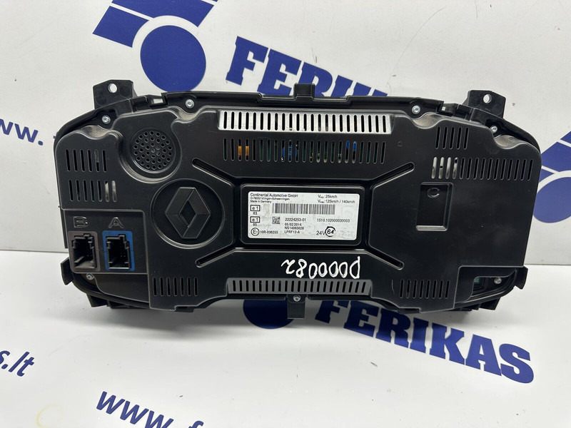 Renault T instrument cluster - Műszerfal - Teherautó: 2 kép. Renault T instrument cluster - Műszerfal - Teherautó: 2 kép.