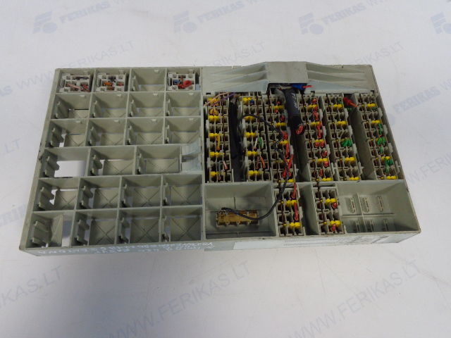 Scania Fuse relay protection 1854358, 1746773, 1780654, 1746773 "WORLDW - Elektromos rendszer - Teherautó: 3 kép. Scania Fuse relay protection 1854358, 1746773, 1780654, 1746773 "WORLDW - Elektromos rendszer - Teherautó: 3 kép.