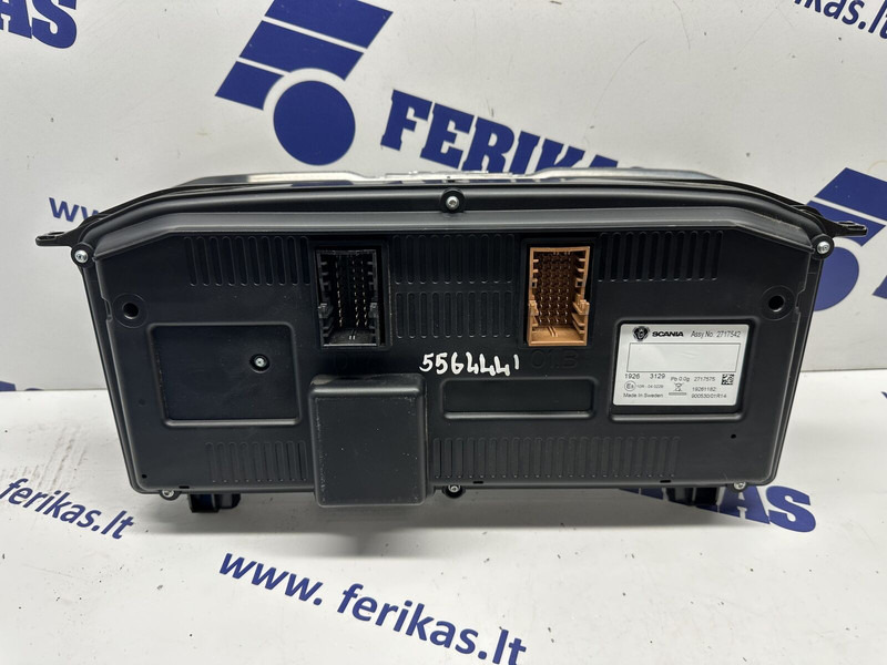 Scania LED instrument cluster - Műszerfal - Teherautó: 2 kép. Scania LED instrument cluster - Műszerfal - Teherautó: 2 kép.