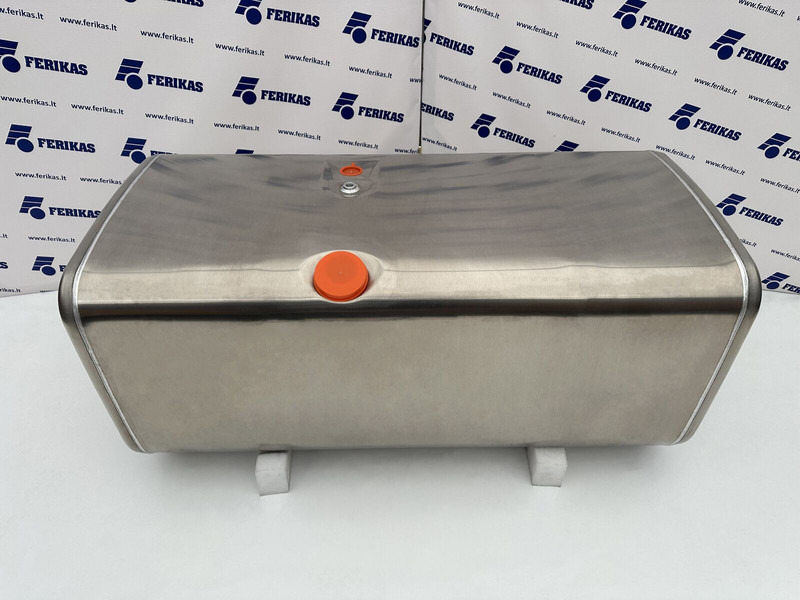 Scania New aluminum fuel tank 600L - Üzemanyag tartály - Teherautó: 1 kép. Scania New aluminum fuel tank 600L - Üzemanyag tartály - Teherautó: 1 kép.