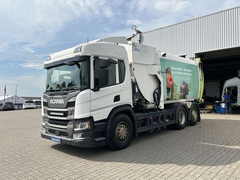 Scania P 340 - Szemetesautó: 3 kép. Scania P 340 - Szemetesautó: 3 kép.