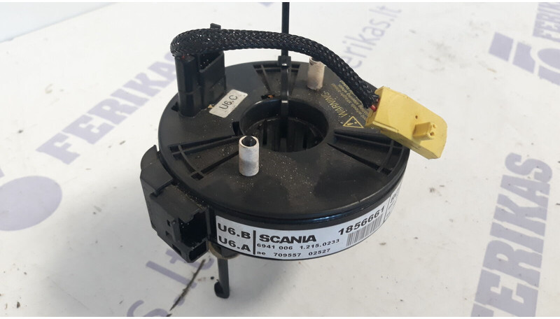 Scania R - Elektromos rendszer - Teherautó: 1 kép. Scania R - Elektromos rendszer - Teherautó: 1 kép.