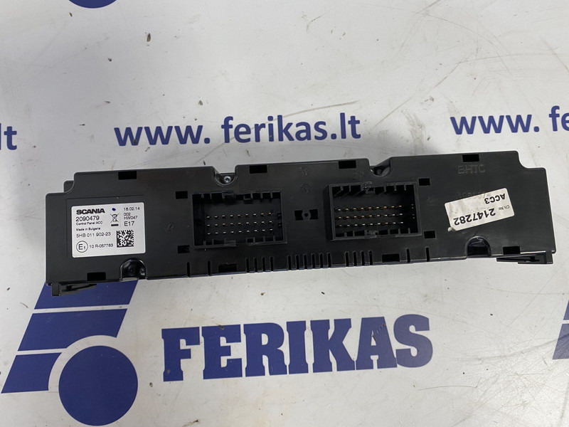 Scania R - Műszerfal - Teherautó: 4 kép. Scania R - Műszerfal - Teherautó: 4 kép.