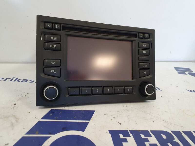 Scania radio navigation system - Műszerfal - Teherautó: 1 kép. Scania radio navigation system - Műszerfal - Teherautó: 1 kép.