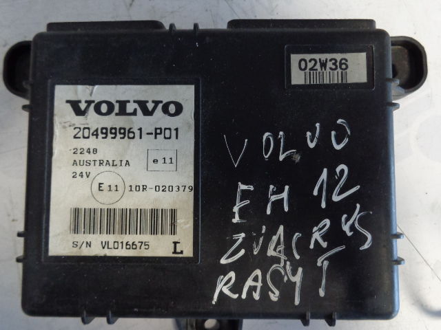 Volvo ECS control module 21427021, 20455649, 20499961, 20503187, 20503 - ECU - Teherautó: 5 kép. Volvo ECS control module 21427021, 20455649, 20499961, 20503187, 20503 - ECU - Teherautó: 5 kép.