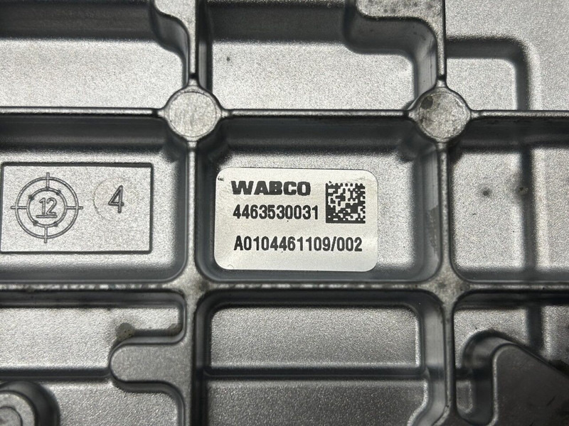 Wabco gearbox control TCM unit - ECU - Teherautó: 5 kép. Wabco gearbox control TCM unit - ECU - Teherautó: 5 kép.