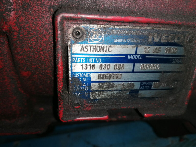 ZF 12as1800 - Sebességváltó - Teherautó: 5 kép. ZF 12as1800 - Sebességváltó - Teherautó: 5 kép.