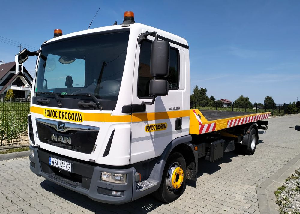 MAN TGL 12 190 Pomoc drogowa, abshlepp laweta holownik - Vontató: 5 kép. MAN TGL 12 190 Pomoc drogowa, abshlepp laweta holownik - Vontató: 5 kép.