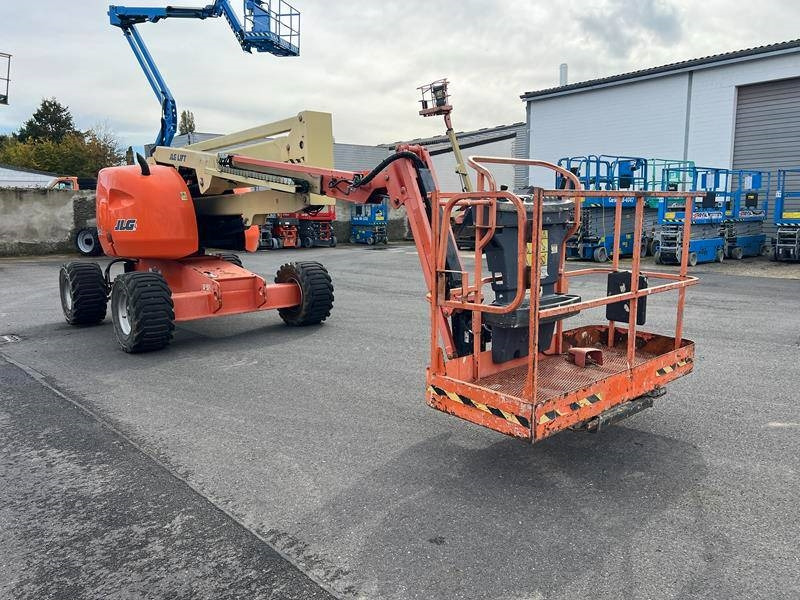 JLG 510AJ diesel 4x4 18m (1822) - Személyemelő: 5 kép. JLG 510AJ diesel 4x4 18m (1822) - Személyemelő: 5 kép.