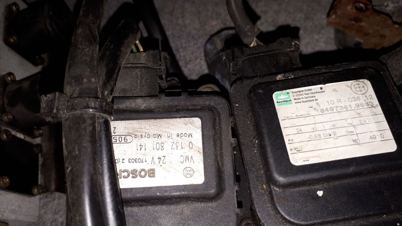 Bosch 0132801141 MAN CITY - Hidraulikus szelep - Busz: 1 kép. Bosch 0132801141 MAN CITY - Hidraulikus szelep - Busz: 1 kép.