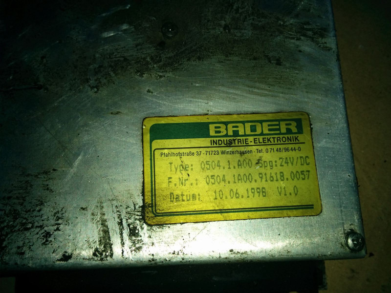 Bosch Bader 0504.1.A00 EST-32 - ECU: 5 kép. Bosch Bader 0504.1.A00 EST-32 - ECU: 5 kép.