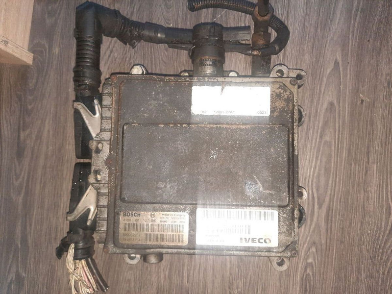 Iveco ACTIA - ECU: 1 kép. Iveco ACTIA - ECU: 1 kép.