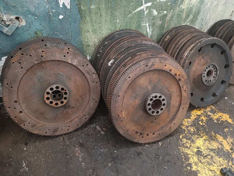 MAN Cummens d2876 / D12C/ D12A/ OM457. OM447. - Főtengely: 4 kép. MAN Cummens d2876 / D12C/ D12A/ OM457. OM447. - Főtengely: 4 kép.