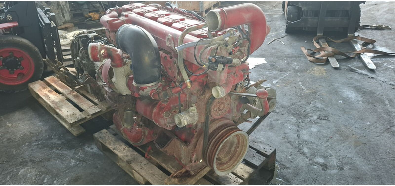 MAN D2866 LOH27 - Motor: 3 kép. MAN D2866 LOH27 - Motor: 3 kép.