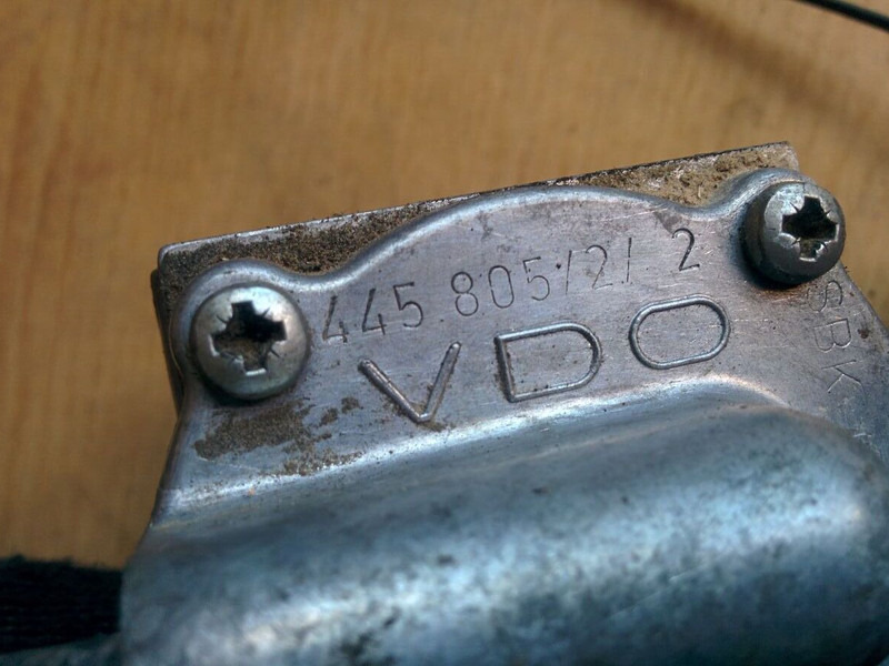 Mercedes-Benz потенциометр 445.805.2\2 . 4.4.\511.5.10. 5020. 5.9/ 5.18/3 . 44 - ECU: 3 kép. Mercedes-Benz потенциометр 445.805.2\2 . 4.4.\511.5.10. 5020. 5.9/ 5.18/3 . 44 - ECU: 3 kép.