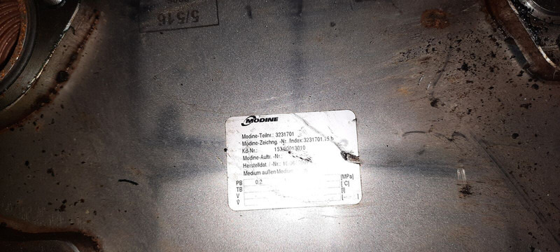 Modine -Teinr - Olajhűtő: 2 kép. Modine -Teinr - Olajhűtő: 2 kép.