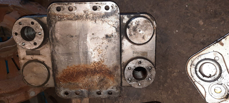 Modine -Teinr - Olajhűtő: 5 kép. Modine -Teinr - Olajhűtő: 5 kép.