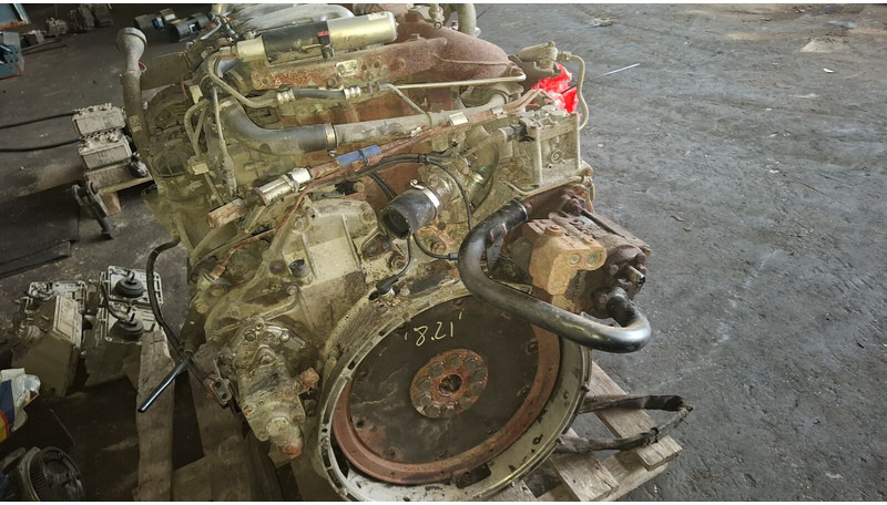 Scania DC929-2/ DC930 .DC905. - Motor: 2 kép. Scania DC929-2/ DC930 .DC905. - Motor: 2 kép.