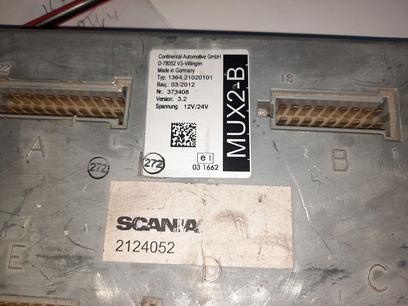 Scania MUX2-B MUX2-M.MUX2-B+/ ZR2-BS/ ZR2-BD - ECU: 1 kép. Scania MUX2-B MUX2-M.MUX2-B+/ ZR2-BS/ ZR2-BD - ECU: 1 kép.