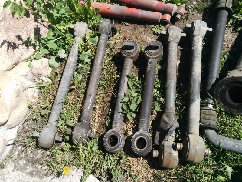 Scania Реактивная - Kormányzás: 4 kép. Scania Реактивная - Kormányzás: 4 kép.