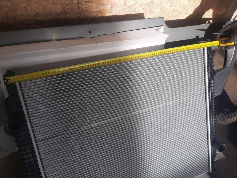 Scania man - Radiátor: 1 kép. Scania man - Radiátor: 1 kép.