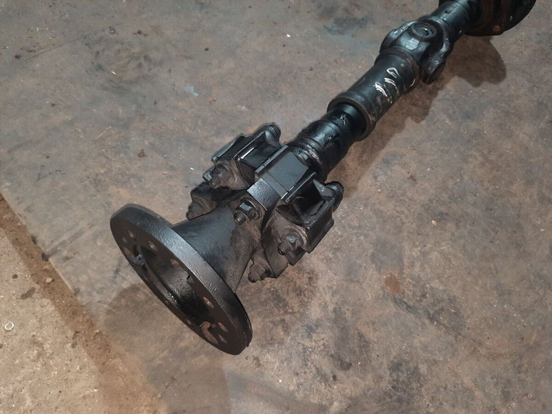 Scania вольво - Féltengely: 2 kép. Scania вольво - Féltengely: 2 kép.