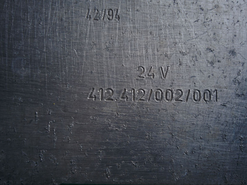 VDO 412.409/007/001 412.405/2/1 412.412/002/001 - ECU: 2 kép. VDO 412.409/007/001 412.405/2/1 412.412/002/001 - ECU: 2 kép.