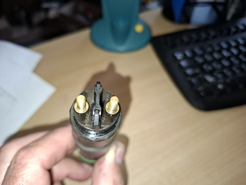 Volvo D7E - Üzemanyag szivattyú: 3 kép. Volvo D7E - Üzemanyag szivattyú: 3 kép.