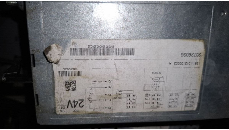 Volvo Video system x-dmr 8 R8 Compact RJ45 - Elektromos rendszer: 3 kép. Volvo Video system x-dmr 8 R8 Compact RJ45 - Elektromos rendszer: 3 kép.