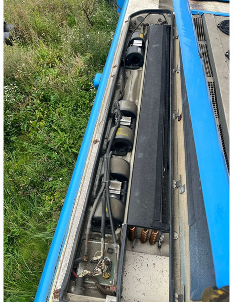 Volvo b12 - Klíma alkatrész: 2 kép. Volvo b12 - Klíma alkatrész: 2 kép.