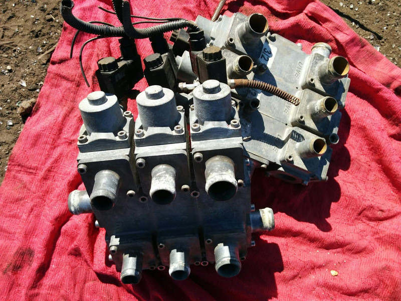 Volvo электроклапан отопления UWE Viking X3M-2 - Szelep: 3 kép. Volvo электроклапан отопления UWE Viking X3M-2 - Szelep: 3 kép.