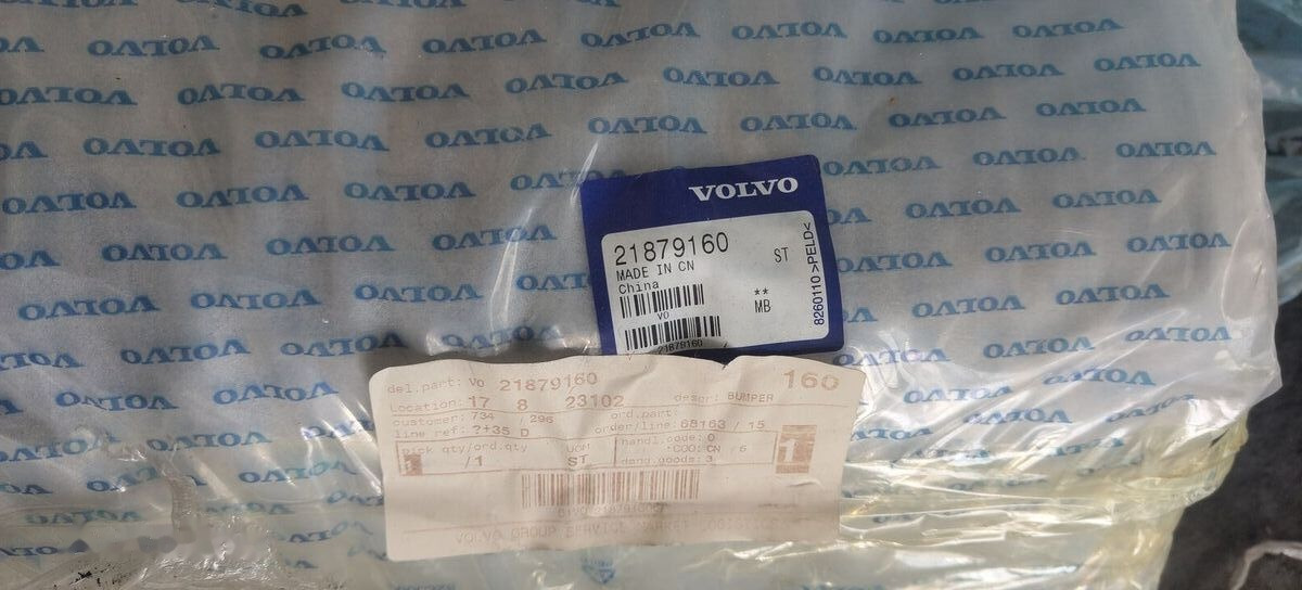 Volvo magnetoly . B12 . Iveko Volvo Carus 9700 - Lökhárító - Busz: 3 kép. Volvo magnetoly . B12 . Iveko Volvo Carus 9700 - Lökhárító - Busz: 3 kép.