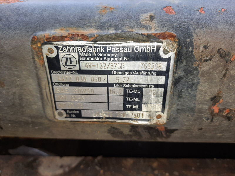 Hátsó tengely Volvo шестерни бортовой передачи ZF: 11 kép.